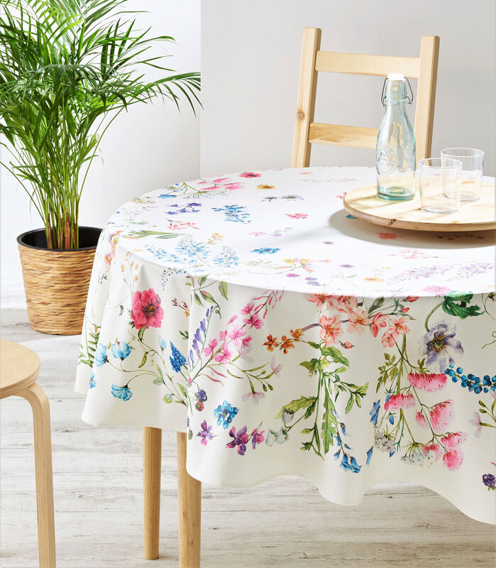 SYLVIE WILDFLOWERS CENTER DESIGN French Country Flowers Berries Cotton Coated Round Tablecloths - French Oilcloth Indoor Outdoor Party Table Decor - Spill Proof Easy Wipe Off Laminated Table cloths - Elegant Nature Flowers Home Decoration Gifts