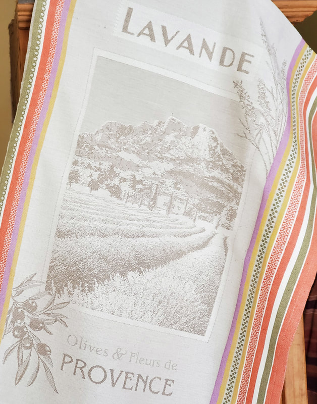 PROVENCE LAVENDER French Country Cotton Woven Kitchen Towels - Exclusive French Designs Dish Towels - Elegant 100% Heavy Absorbent Cotton Tea Towels - Kitchen BBQ Area Camping RV Hand Towels - Lavender Flowers Gardening Lovers Home Decor Gifts