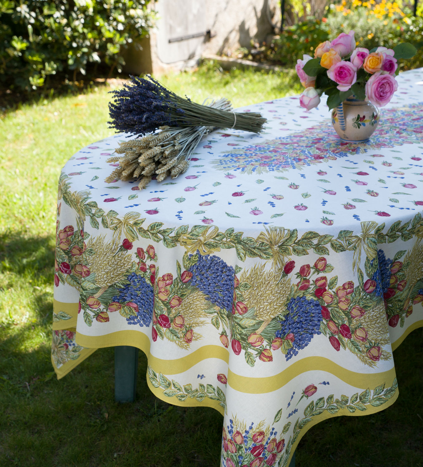 ROSES LAVENDER Round Rectangle Cotton French Provence Tablecloths